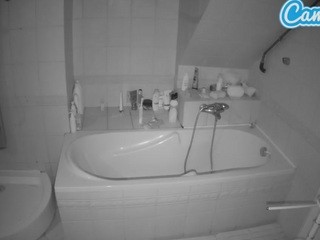Julmodels Bathroom 2nd Floor-1